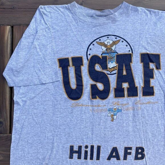 VTG Hill US Air Force Base Gray T-Shirt Size L Utah Single Stitched Distressed - Picture 1 of 10